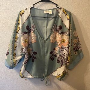 DAYTRIP floral zip up kimono size small